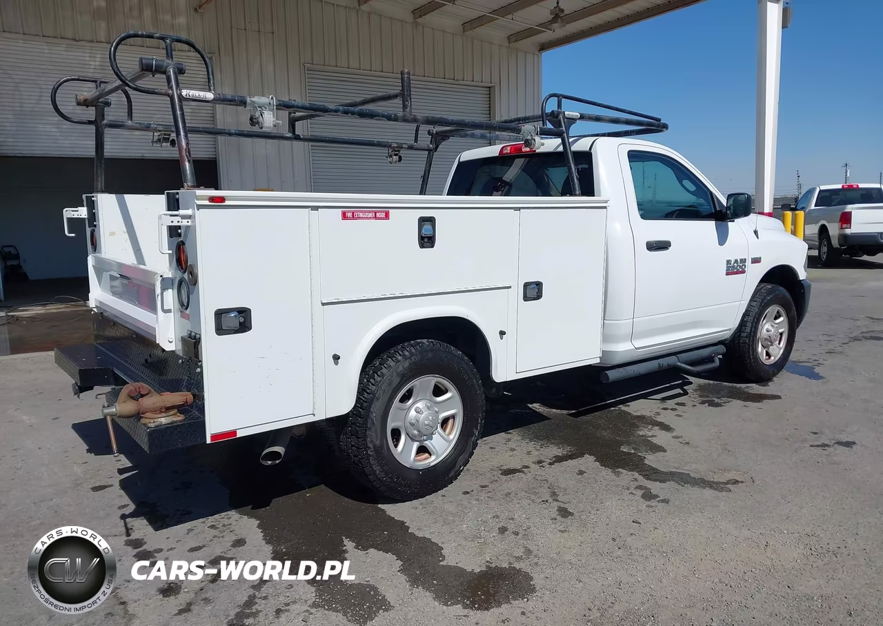 2016 Ram 2500 Tradesman VIN:3C7WR4AJ9GG372833 - 4