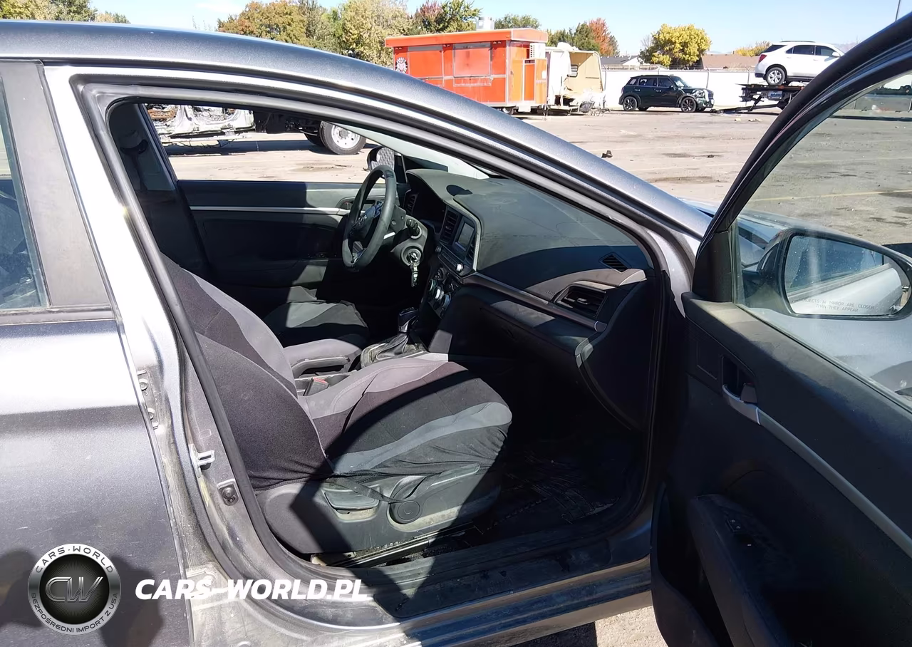 2019 Hyundai Elantra Se VIN:5NPD74LF4KH444363 - 5