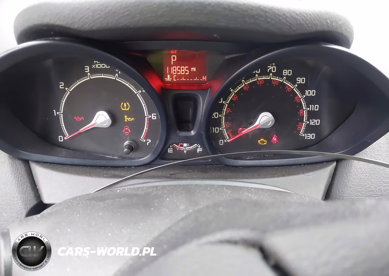 2013 Ford Fiesta S VIN:3FADP4AJ4DM131906 - 7