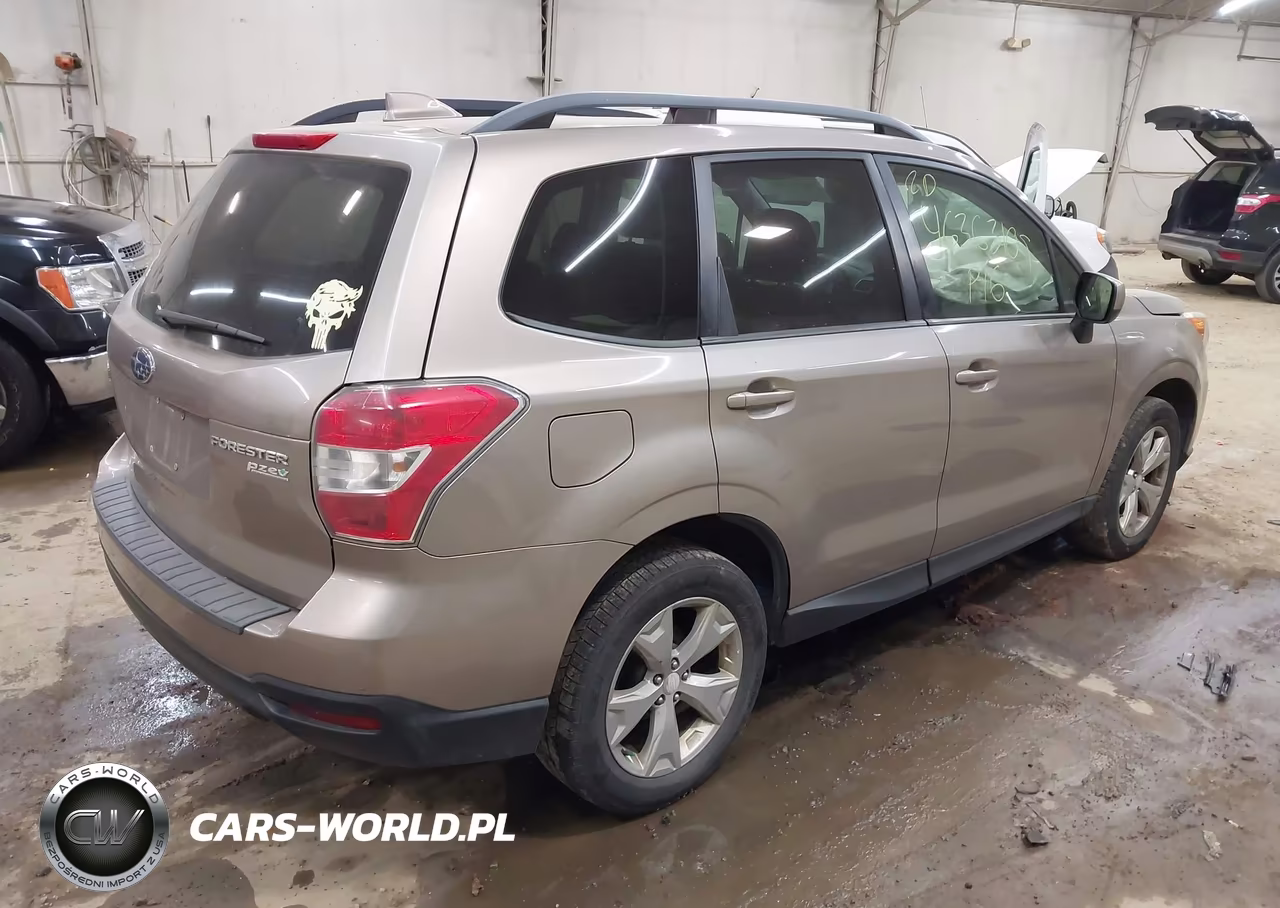 2016 Subaru Forester 2.5I Premium VIN:JF2SJADC7GH522203 - 4