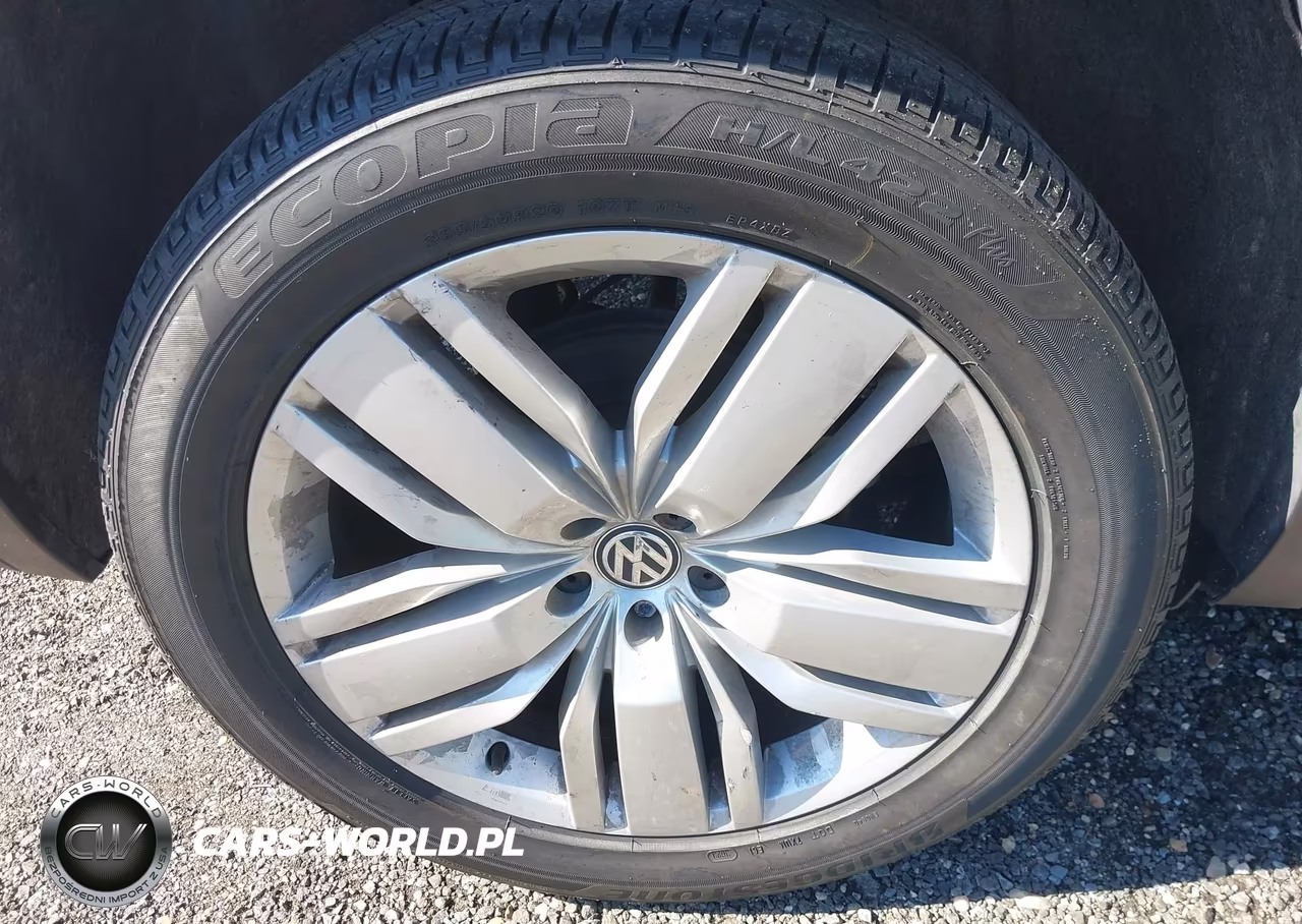 2019 Volkswagen Atlas 3.6L V6 Se W-Technology VIN:1V2UR2CAXKC537031 - 12