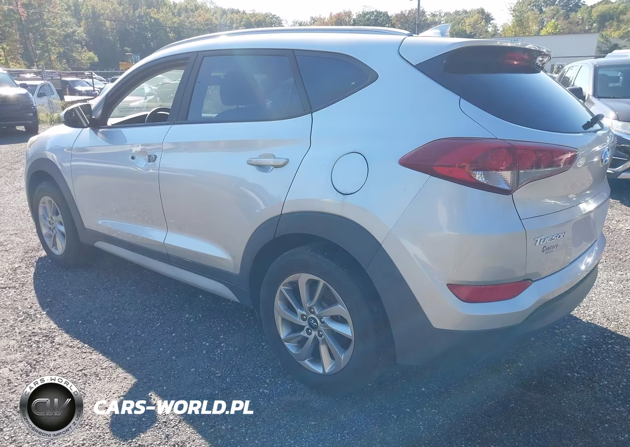 2018 Hyundai Tucson Sel VIN:KM8J3CA40JU750793 - 3