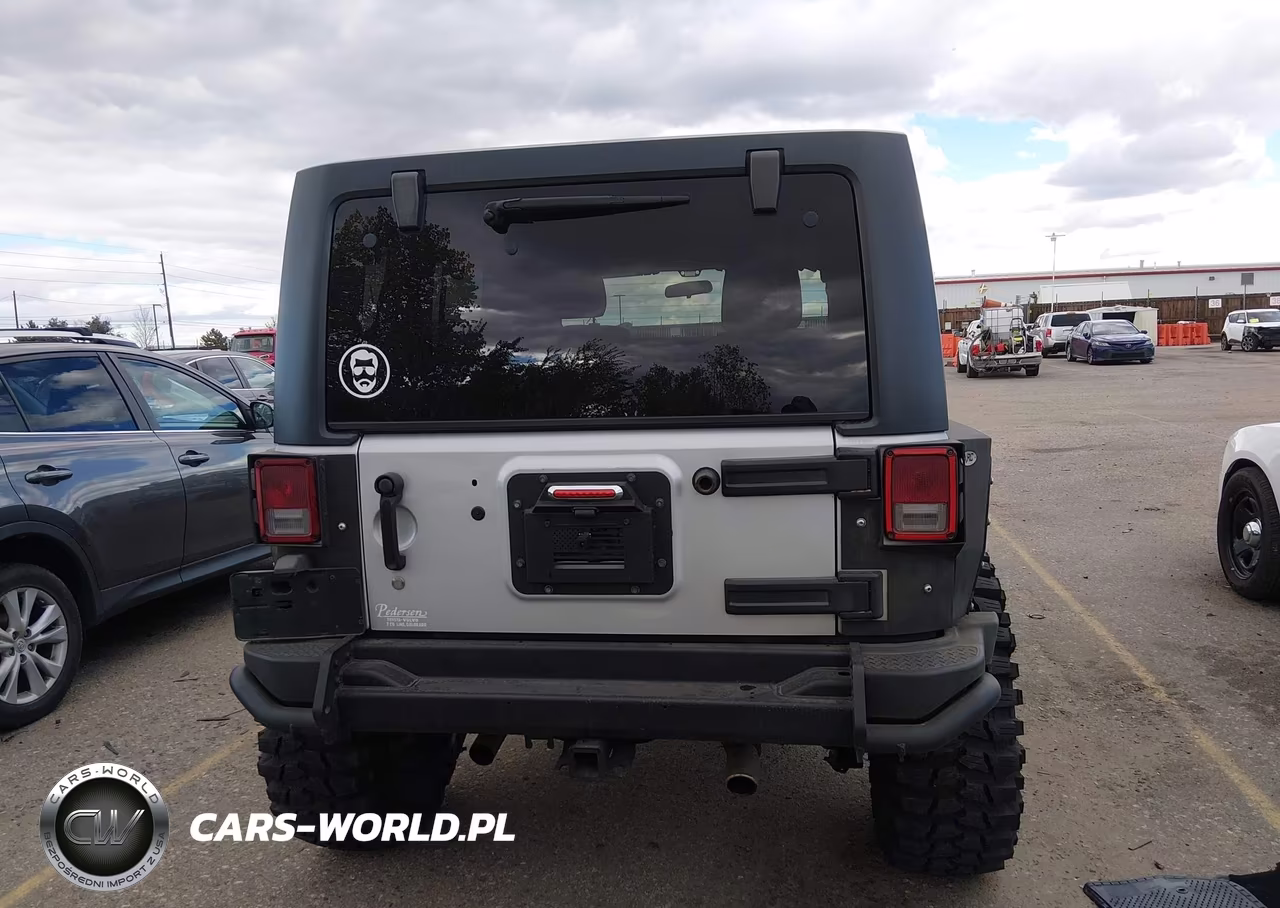 2011 Jeep Wrangler Unlimited Sport VIN:1J4BA3H17BL539487 - 16