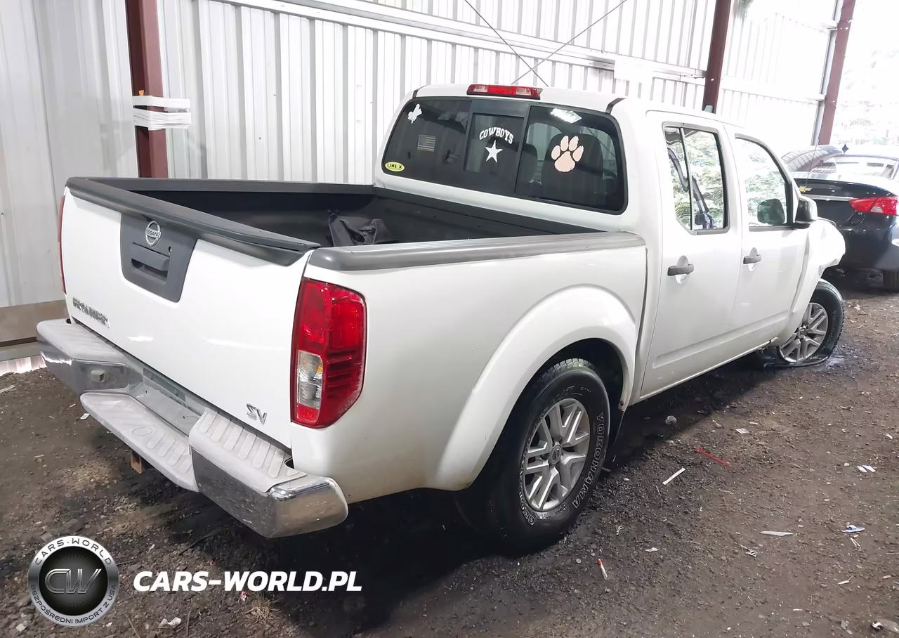 2015 Nissan Frontier Desert Runner-S-Sl-Sv VIN:1N6AD0ER2FN722627 - 4