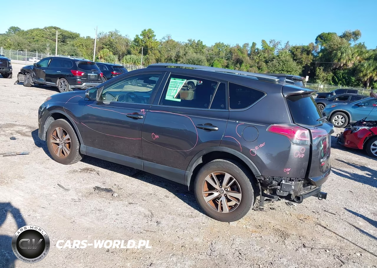2018 Toyota Rav4 Xle VIN:JTMWFREV3JJ189188 - 3