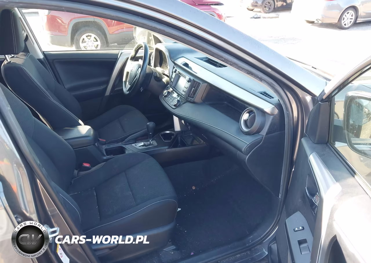 2018 Toyota Rav4 Xle VIN:JTMWFREV3JJ189188 - 5
