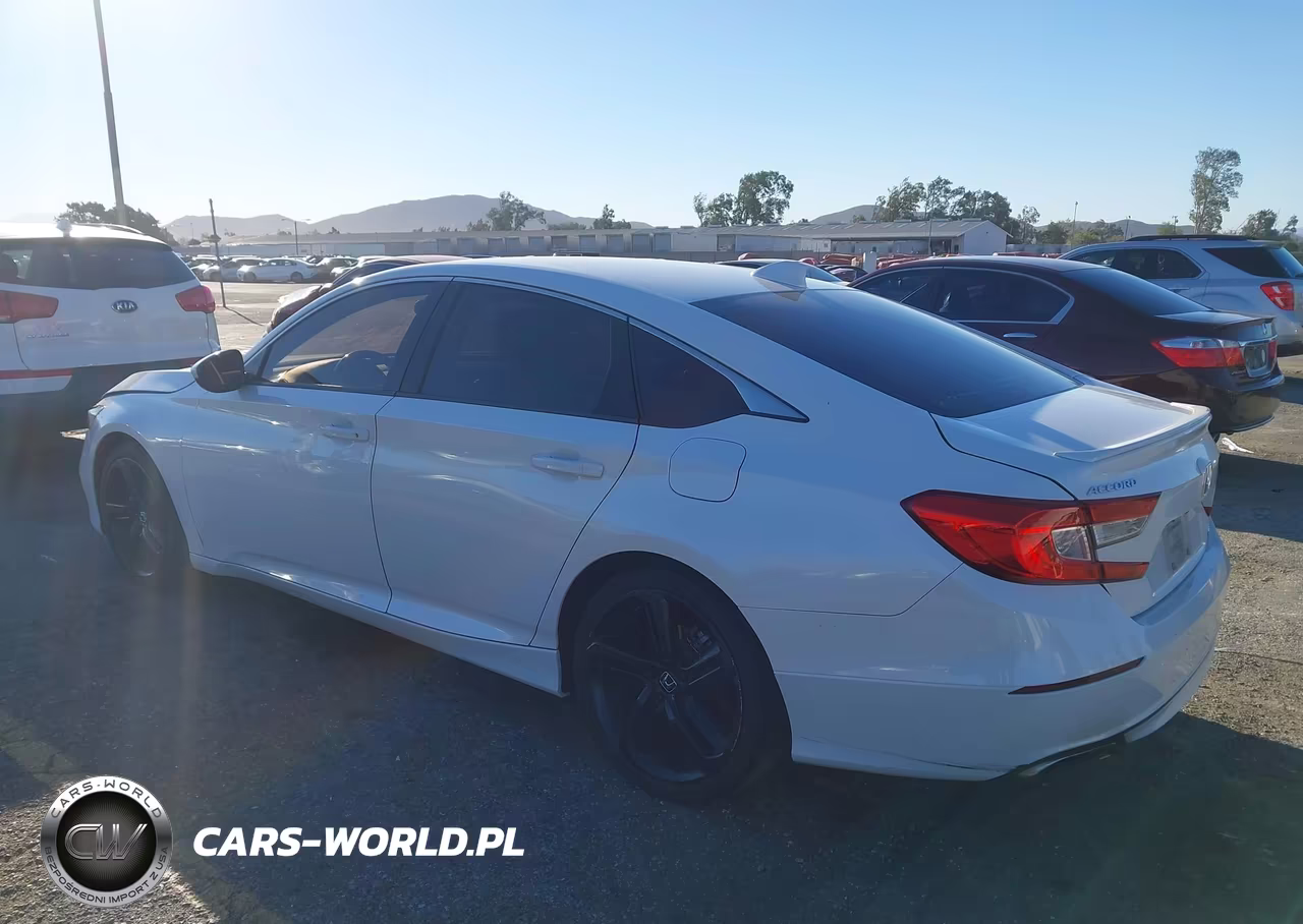 2018 Honda Accord Sport VIN:1HGCV1F37JA201901 - 3