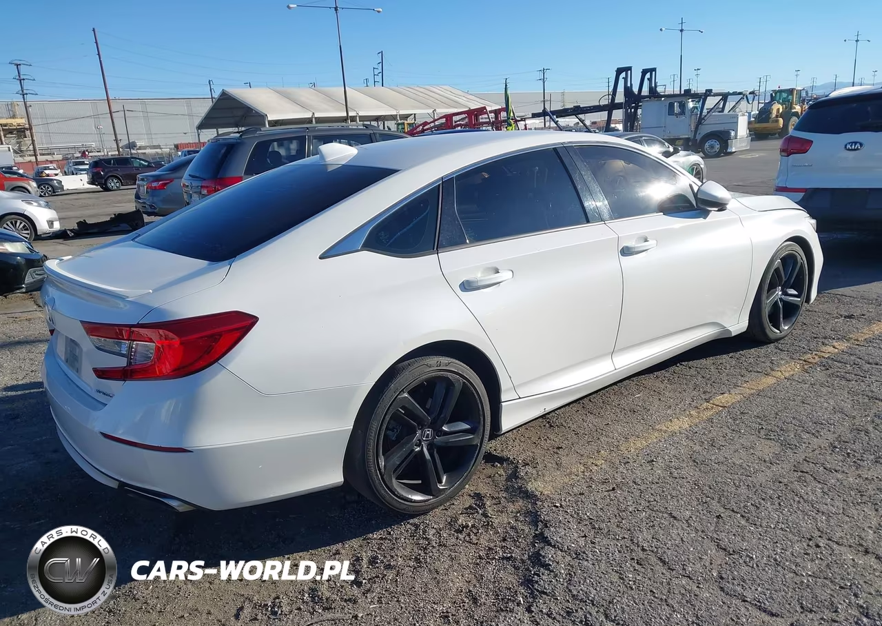 2018 Honda Accord Sport VIN:1HGCV1F37JA201901 - 4
