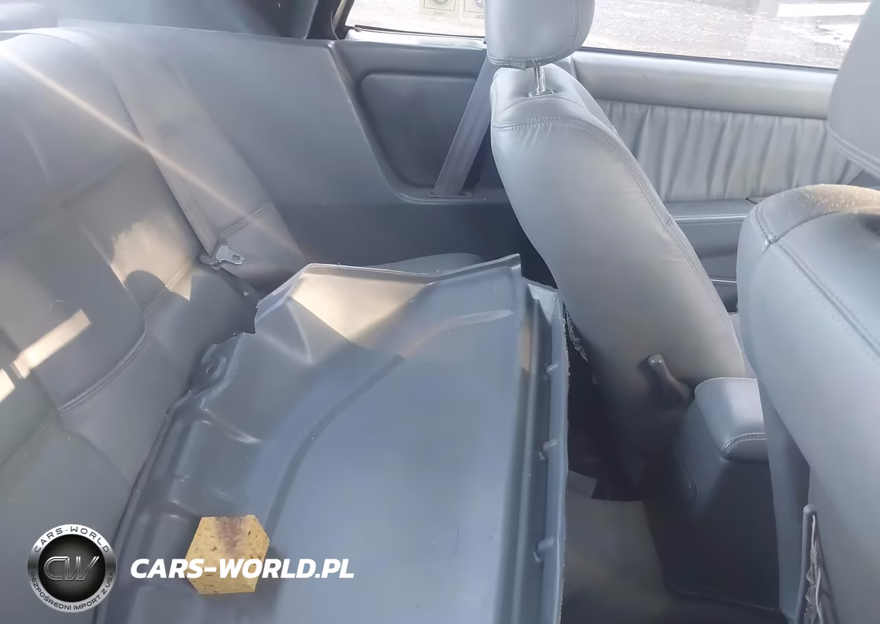 1992 Infiniti M30 VIN:JNXHF16C0NT010129 - 8