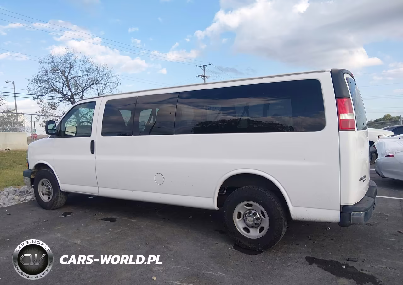 2015 Chevrolet Express 3500 Lt VIN:1GAZG1FG9F1198814 - 13