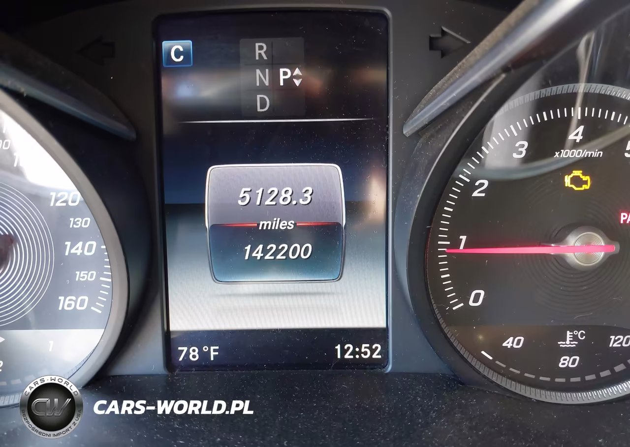 2016 Mercedes-Benz C 300 VIN:55SWF4JB9GU177057 - 15