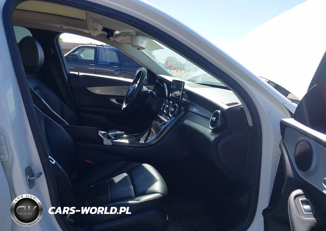 2016 Mercedes-Benz C 300 VIN:55SWF4JB9GU177057 - 5