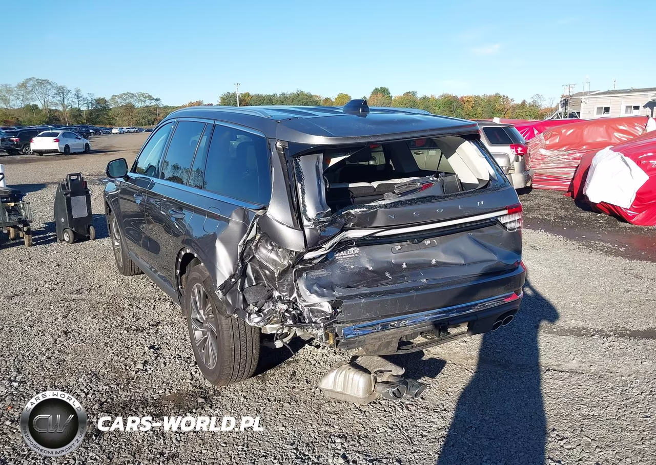 2025 Lincoln Aviator Premiere VIN:5LM5J6XCXSGL10942 - 6