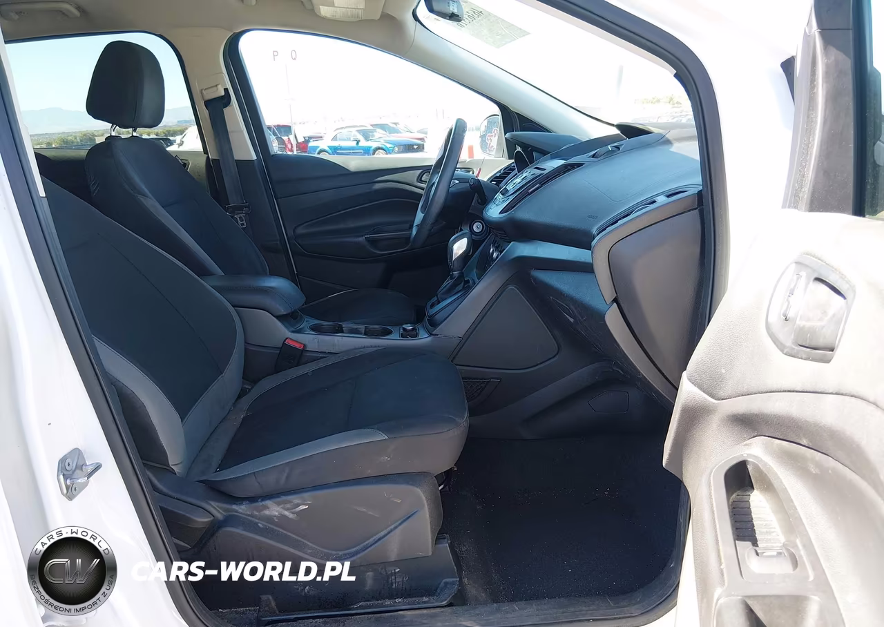 2015 Ford Escape S VIN:1FMCU0F73FUC43448 - 5