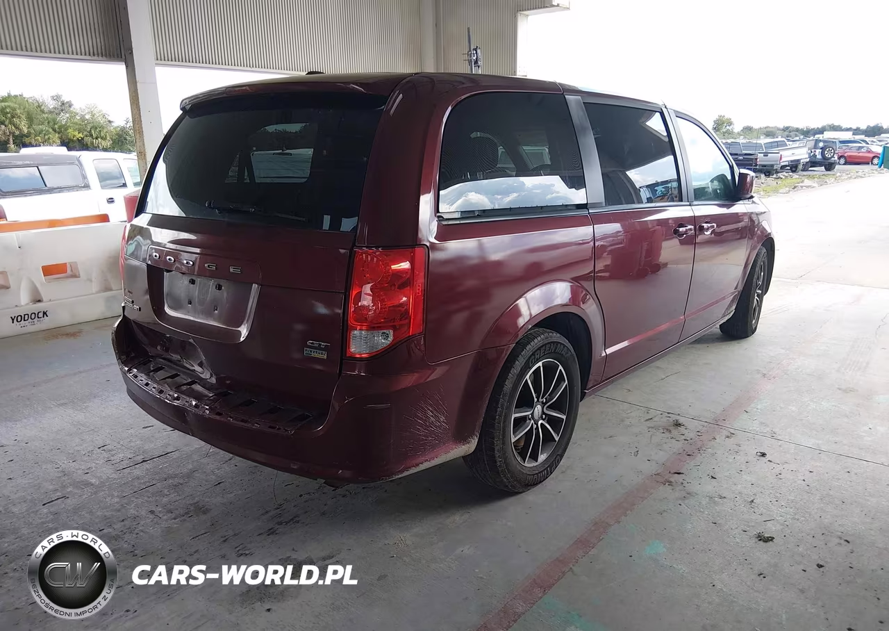 2018 Dodge Grand Caravan Gt VIN:2C4RDGEG6JR189478 - 4