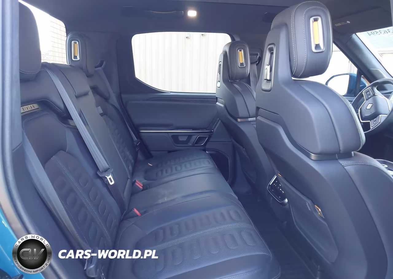 2022 Rivian R1T Adventure VIN:7FCTGAAA3NN015425 - 8