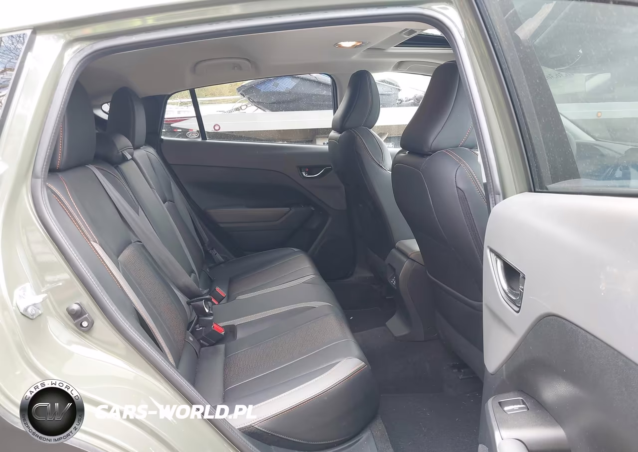 2024 Subaru Crosstrek Limited VIN:4S4GUHM64R3712910 - 8
