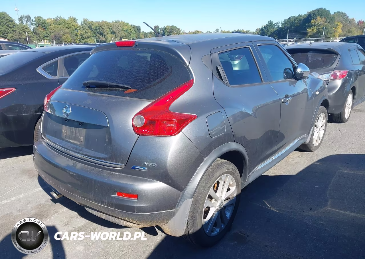 2013 Nissan Juke S VIN:JN8AF5MV8DT207850 - 4