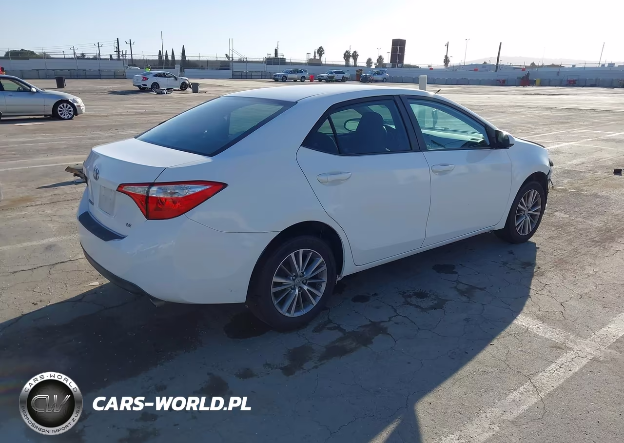 2014 Toyota Corolla Le Plus VIN:5YFBURHE4EP072589 - 4