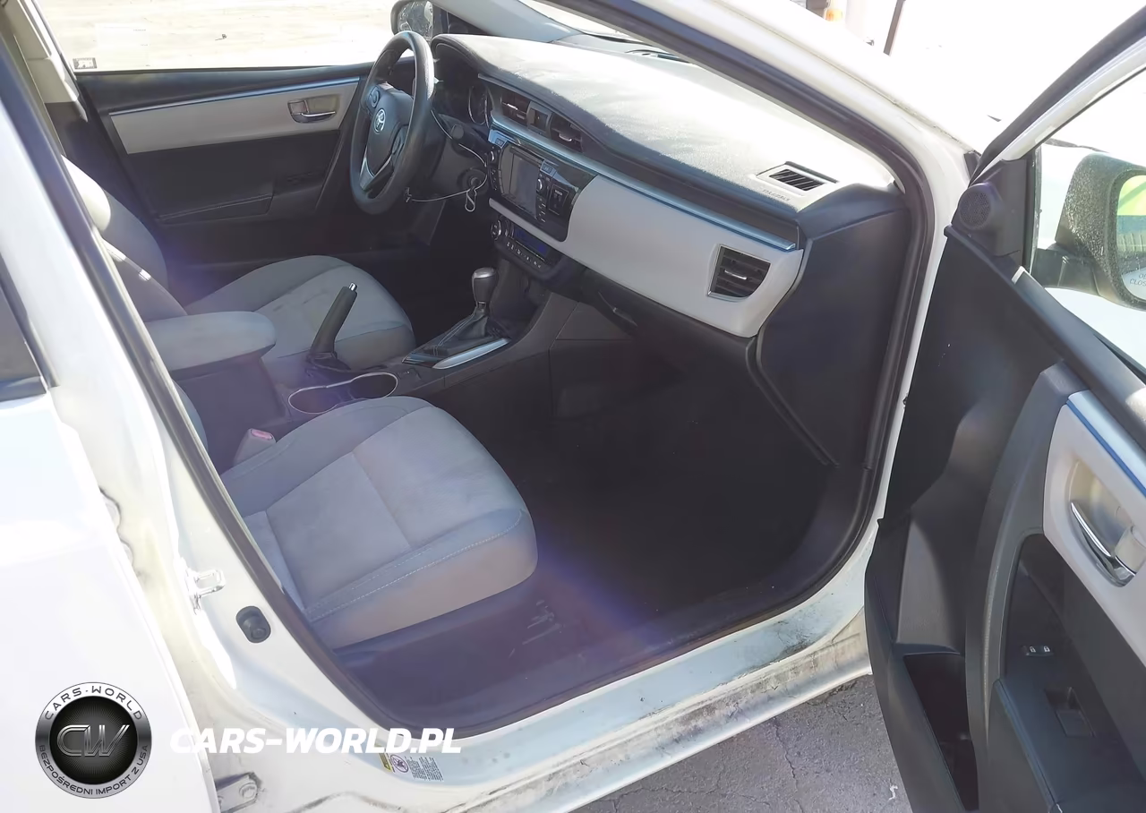 2014 Toyota Corolla Le Plus VIN:5YFBURHE4EP072589 - 5