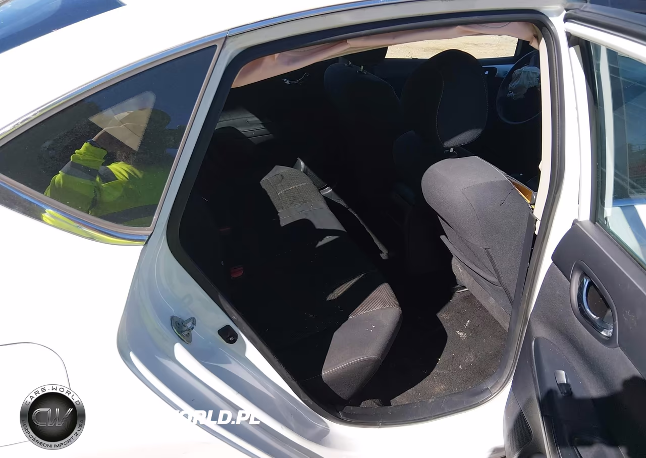 2016 Nissan Sentra Fe+ S-S-Sl-Sr-Sv VIN:3N1AB7AP7GY240717 - 8