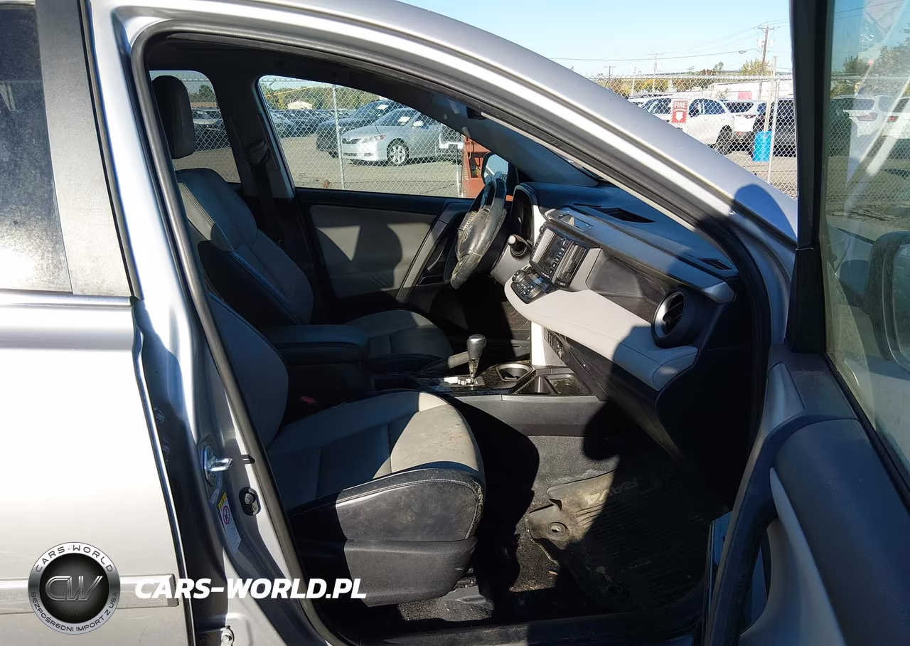 2017 Toyota Rav4 Limited VIN:2T3DFREVXHW667058 - 5