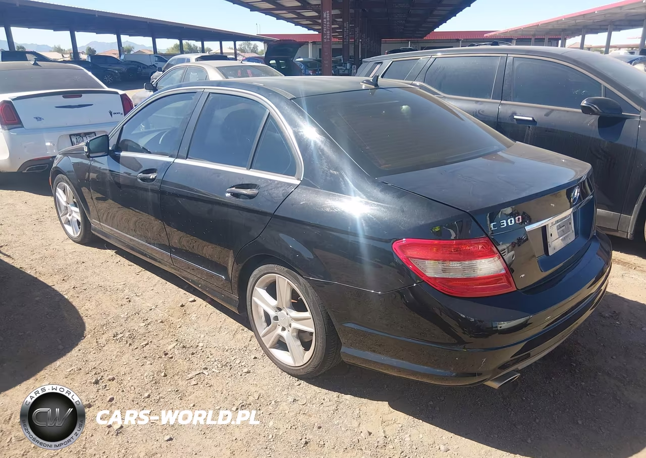2011 Mercedes-Benz C 300 Sport VIN:WDDGF5EB6BA519562 - 3