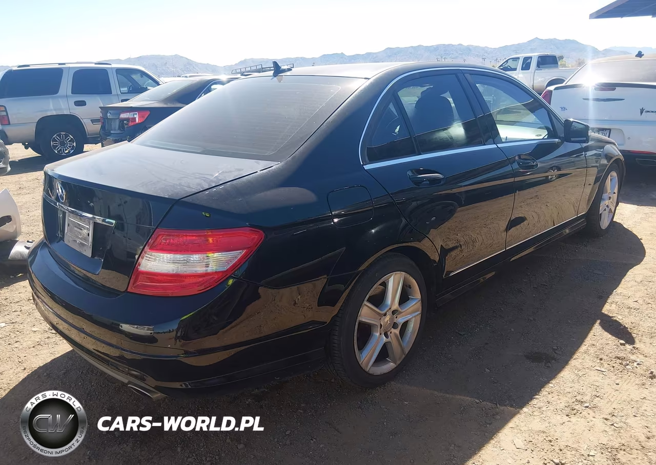 2011 Mercedes-Benz C 300 Sport VIN:WDDGF5EB6BA519562 - 4