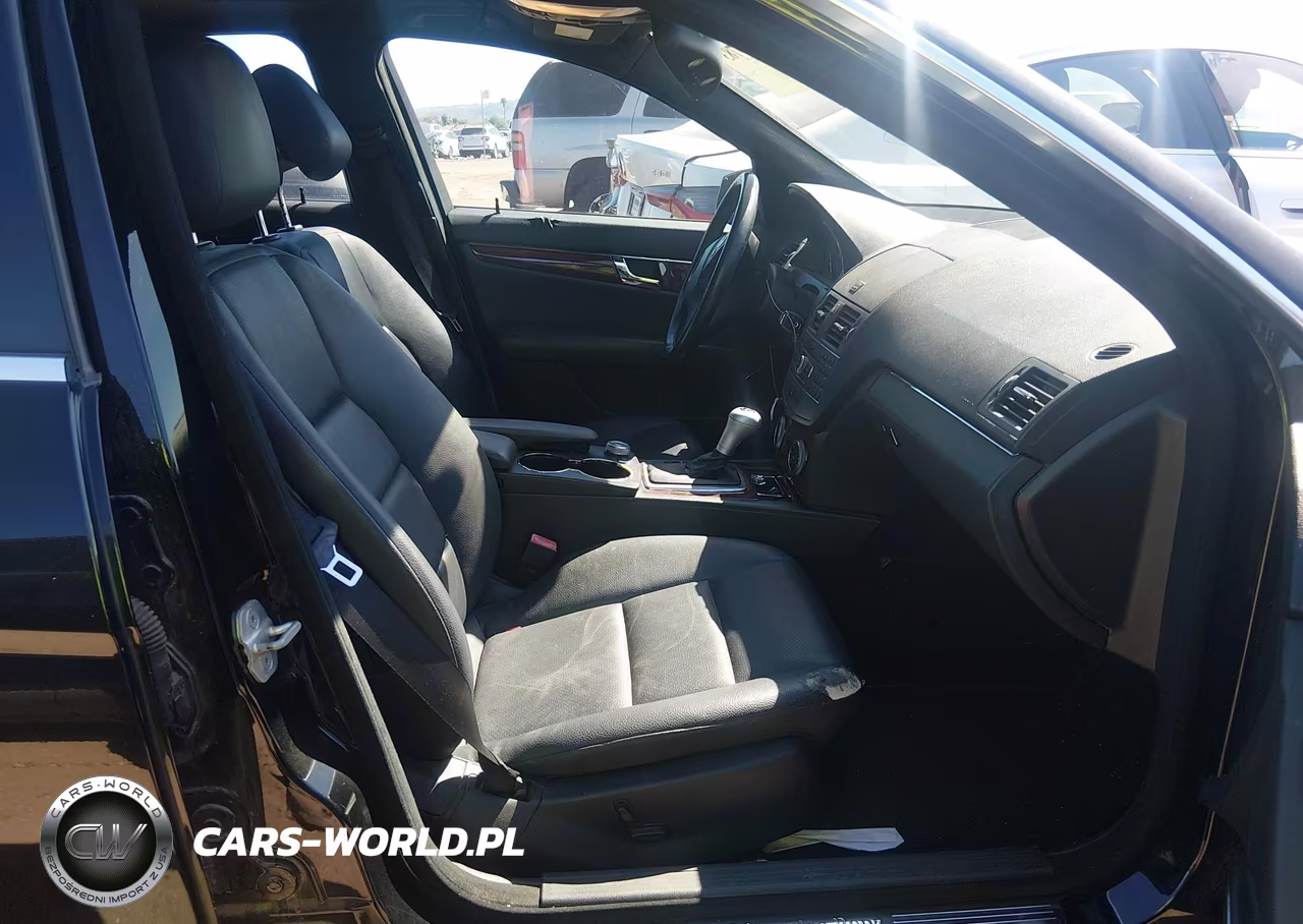 2011 Mercedes-Benz C 300 Sport VIN:WDDGF5EB6BA519562 - 5