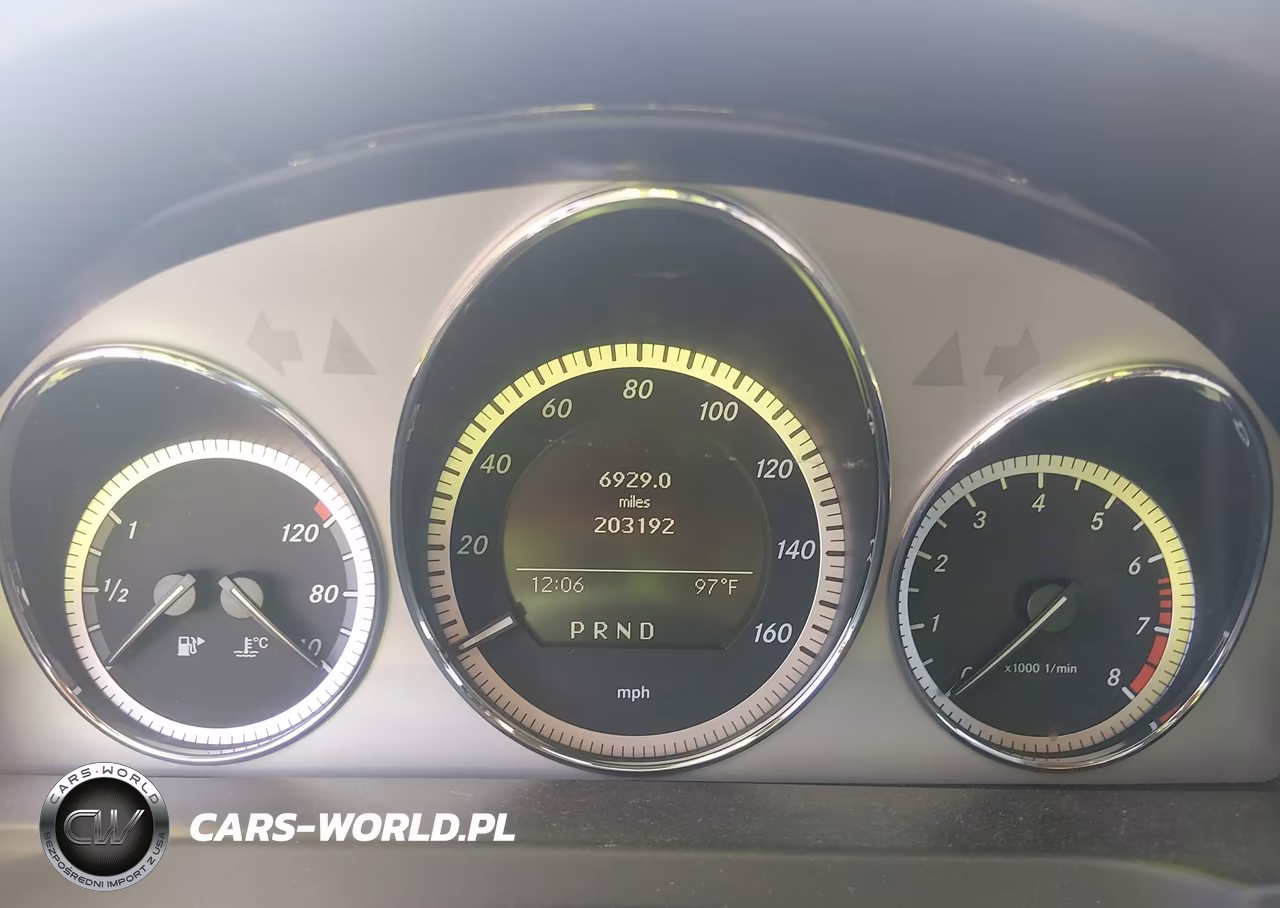 2011 Mercedes-Benz C 300 Sport VIN:WDDGF5EB6BA519562 - 7