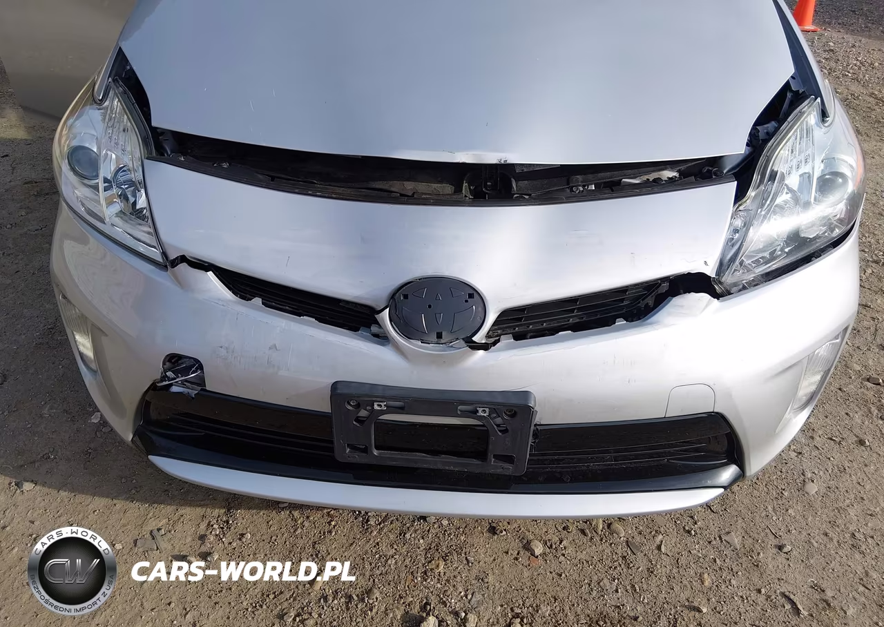 2015 Toyota Prius Two VIN:JTDKN3DU7F0462699 - 6