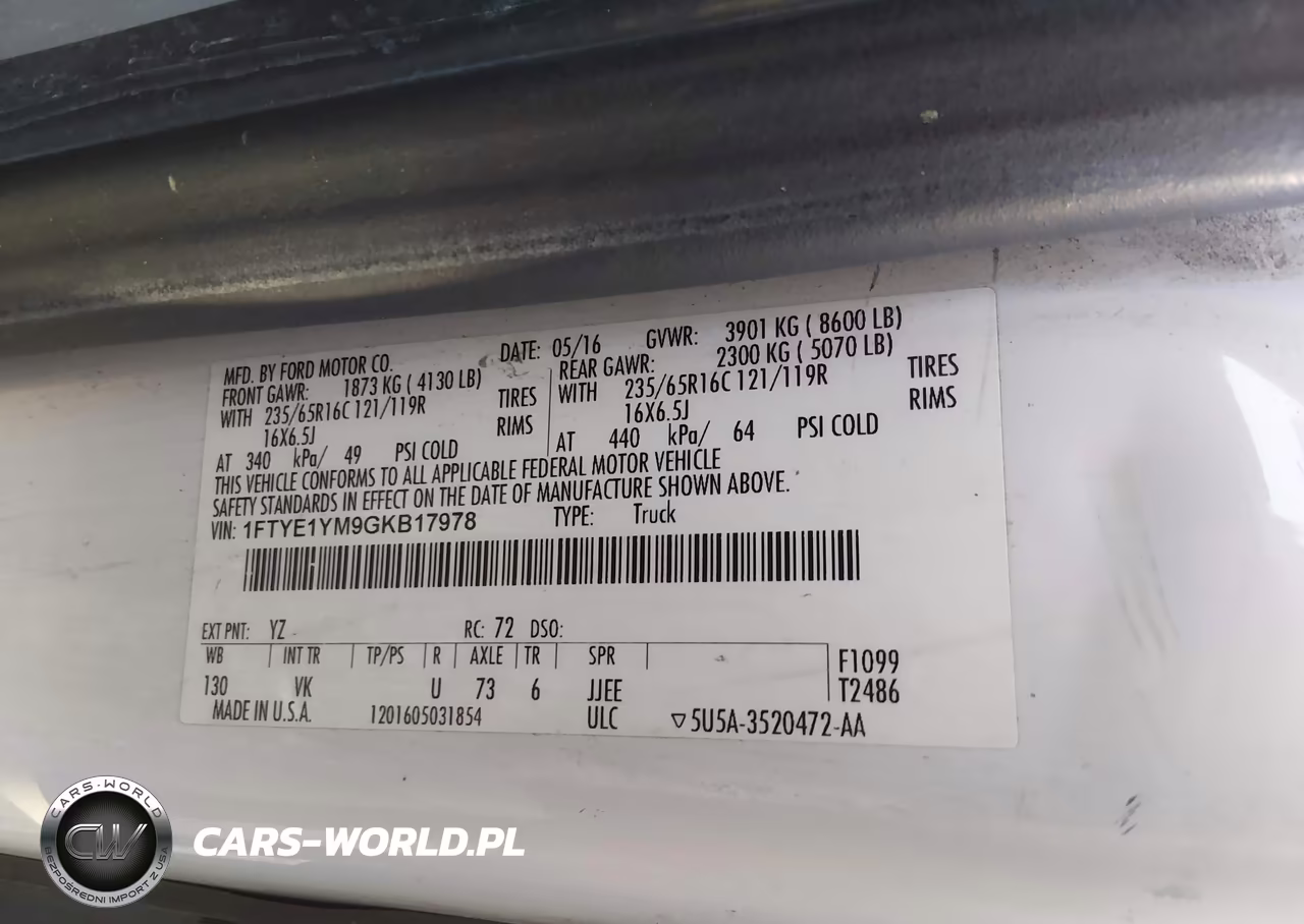 2016 Ford Transit-150 VIN:1FTYE1YM9GKB17978 - 9