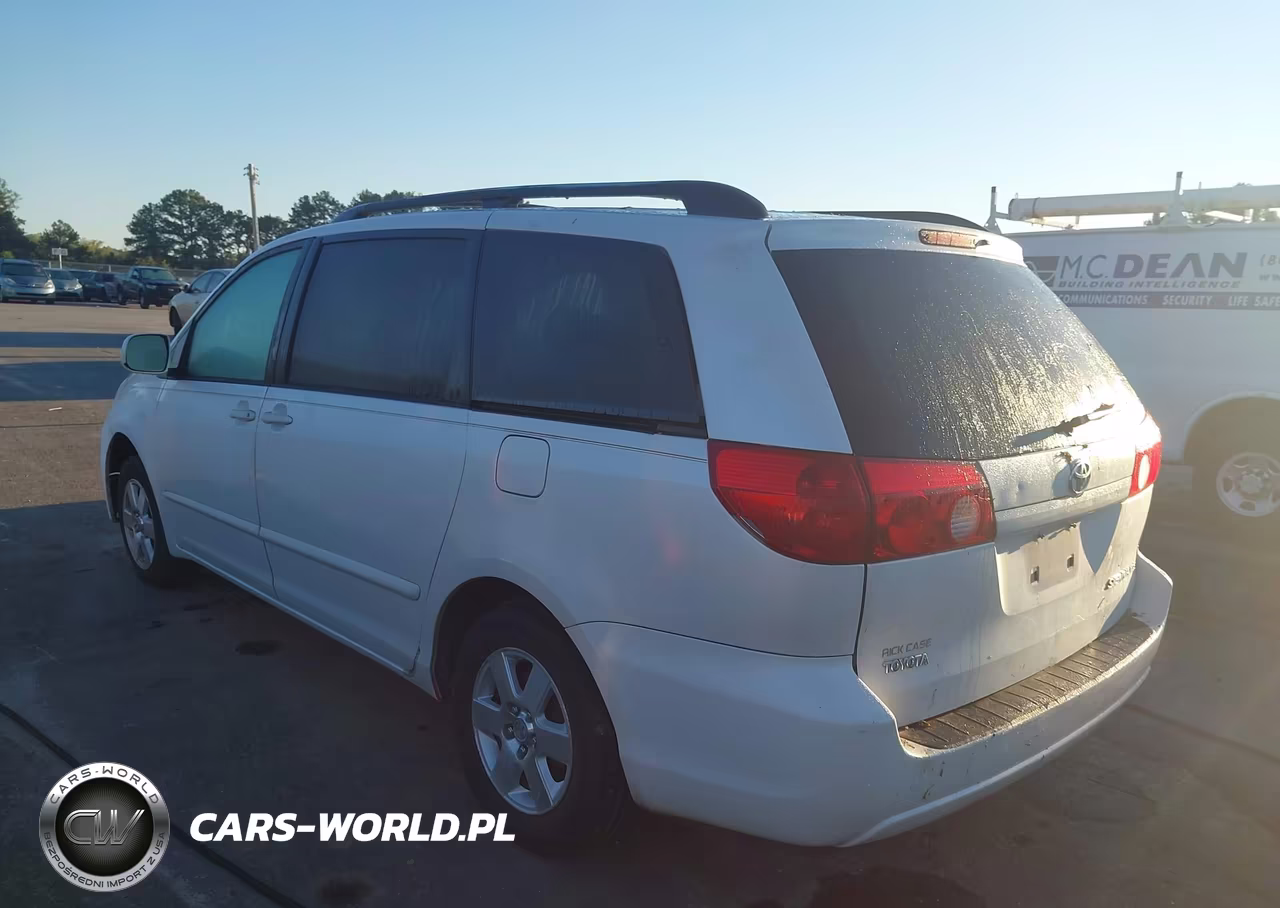 2007 Toyota Sienna Xle VIN:5TDZK22CX7S021790 - 3