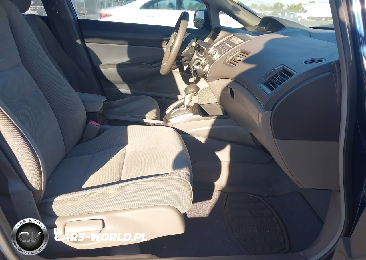 2009 Honda Civic Lx VIN:2HGFA16589H546636 - 5
