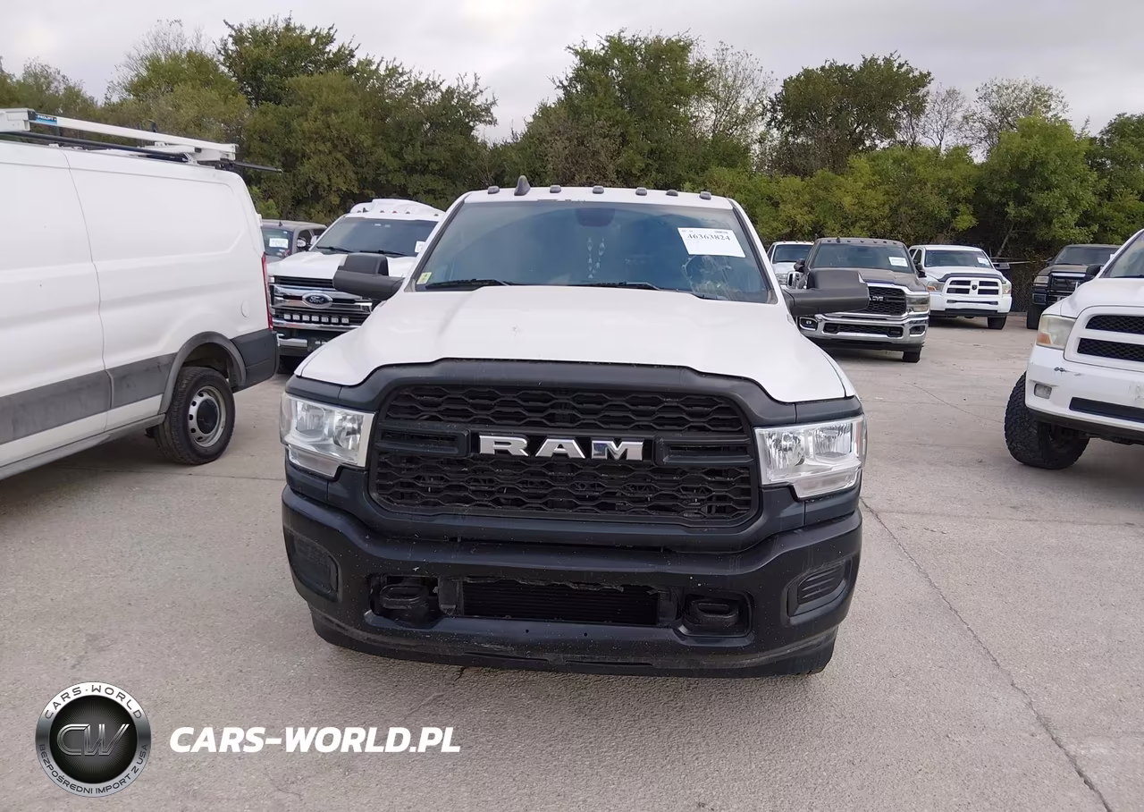 2021 Ram 3500 Tradesman 4X4 8' Box VIN:3C63RRGL2MG672545 - 11