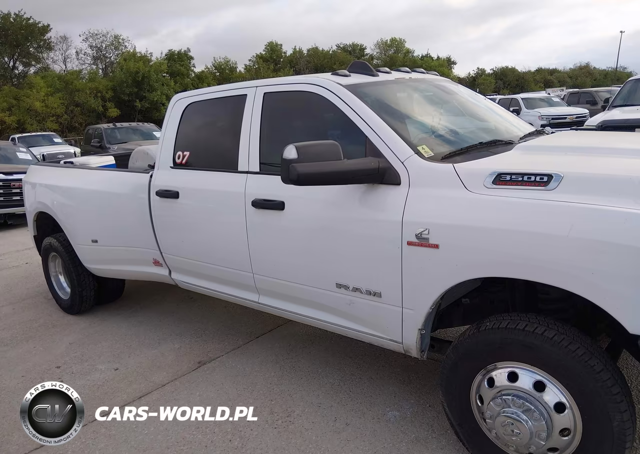 2021 Ram 3500 Tradesman 4X4 8' Box VIN:3C63RRGL2MG672545 - 12