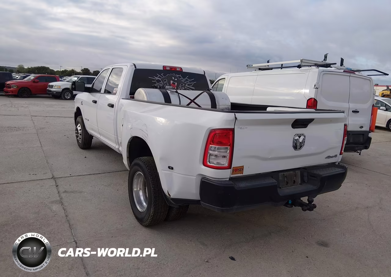 2021 Ram 3500 Tradesman 4X4 8' Box VIN:3C63RRGL2MG672545 - 3