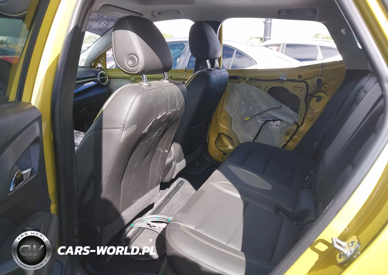 2025 Chevrolet Trax Fwd Activ VIN:KL77LKEP5SC059471 - 8