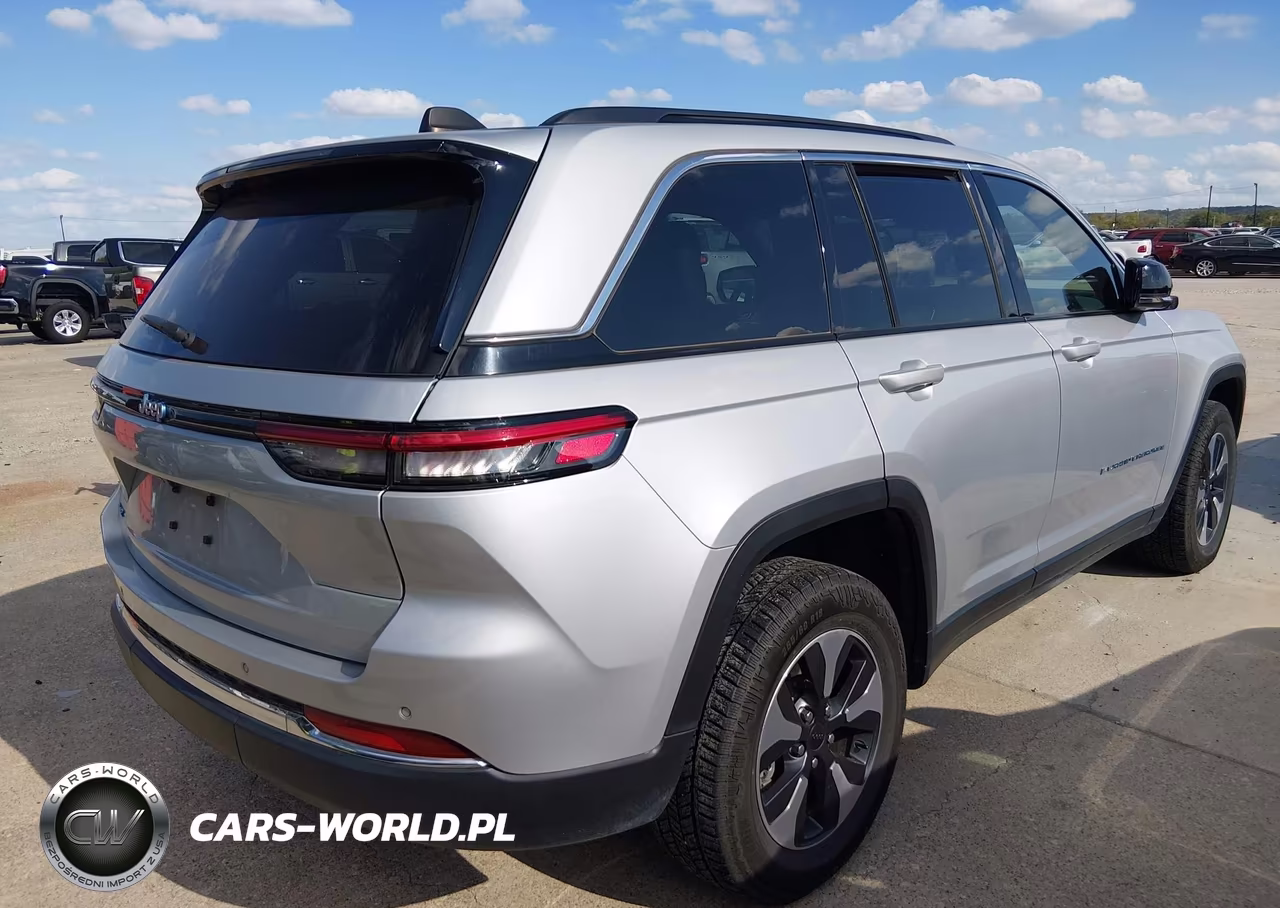 2024 Jeep Grand Cherokee 4Xe VIN:1C4RJYB65RC116472 - 4