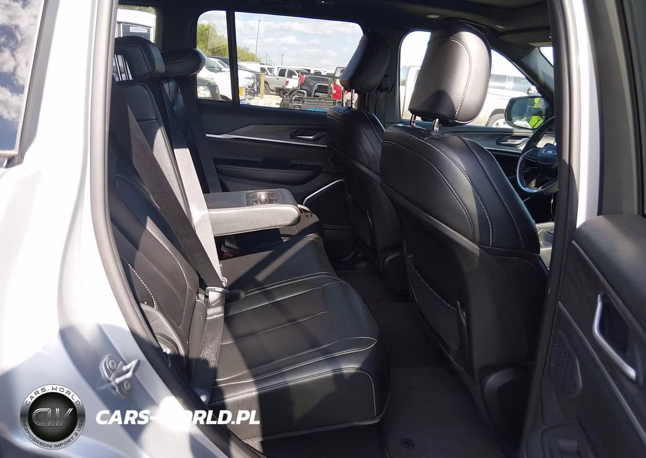 2024 Jeep Grand Cherokee 4Xe VIN:1C4RJYB65RC116472 - 8