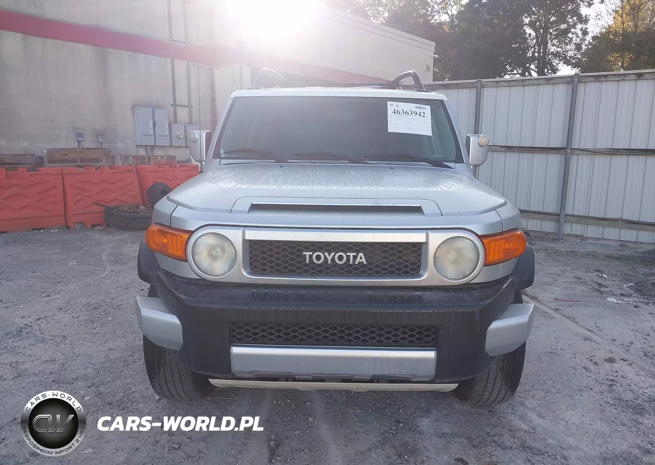 2007 Toyota Fj Cruiser Base VIN:JTEBU11F470061735 - 12