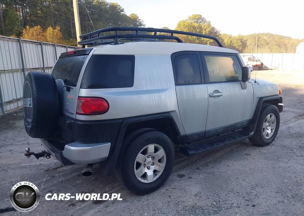 2007 Toyota Fj Cruiser Base VIN:JTEBU11F470061735 - 4