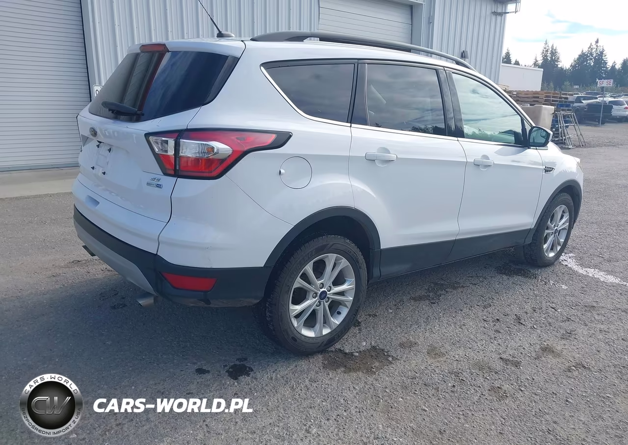 2018 Ford Escape Se VIN:1FMCU9GD5JUD08656 - 4