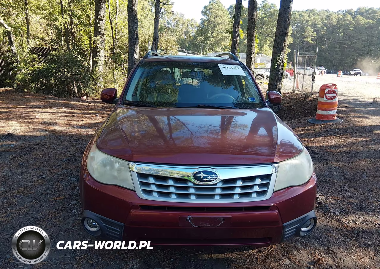 2013 Subaru Forester 2.5X Premium VIN:JF2SHADC9DH441193 - 6