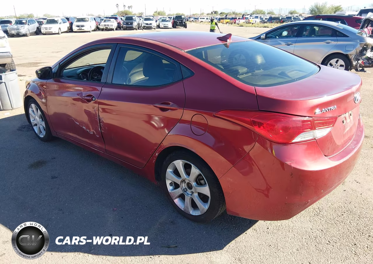 2013 Hyundai Elantra Limited VIN:5NPDH4AE5DH375869 - 3