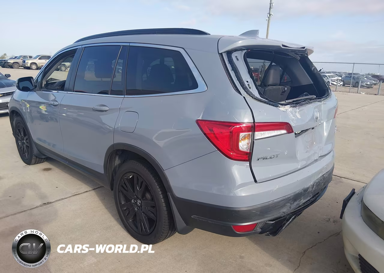 2022 Honda Pilot Awd Special Edition VIN:5FNYF6H27NB067956 - 3