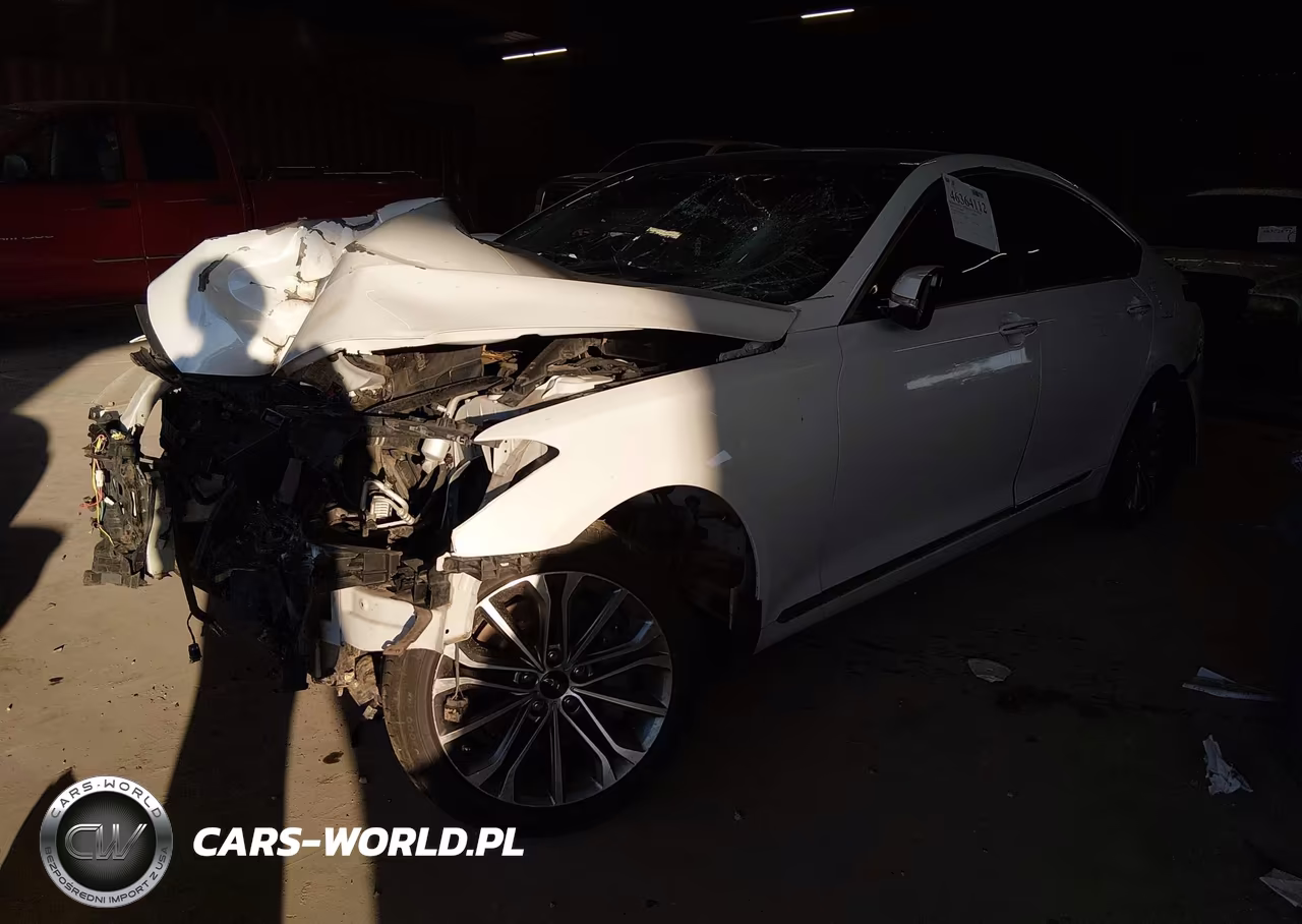 HYUNDAI GENESIS 3. VIN:KMHGN4JE5FU097999 - 2