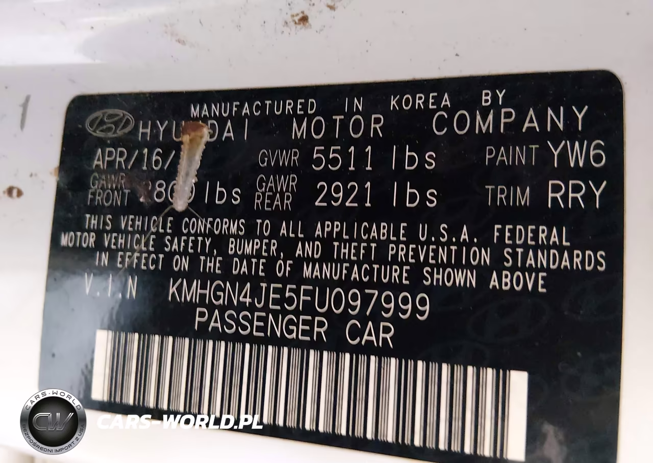 HYUNDAI GENESIS 3. VIN:KMHGN4JE5FU097999 - 9