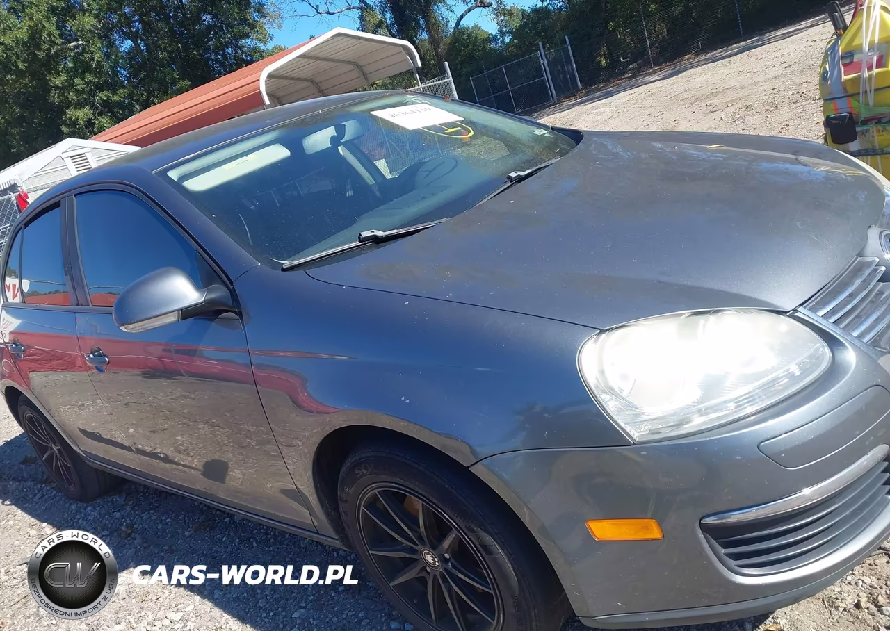 2010 Volkswagen Jetta S VIN:3VWJZ7AJ7AM040792 - 6