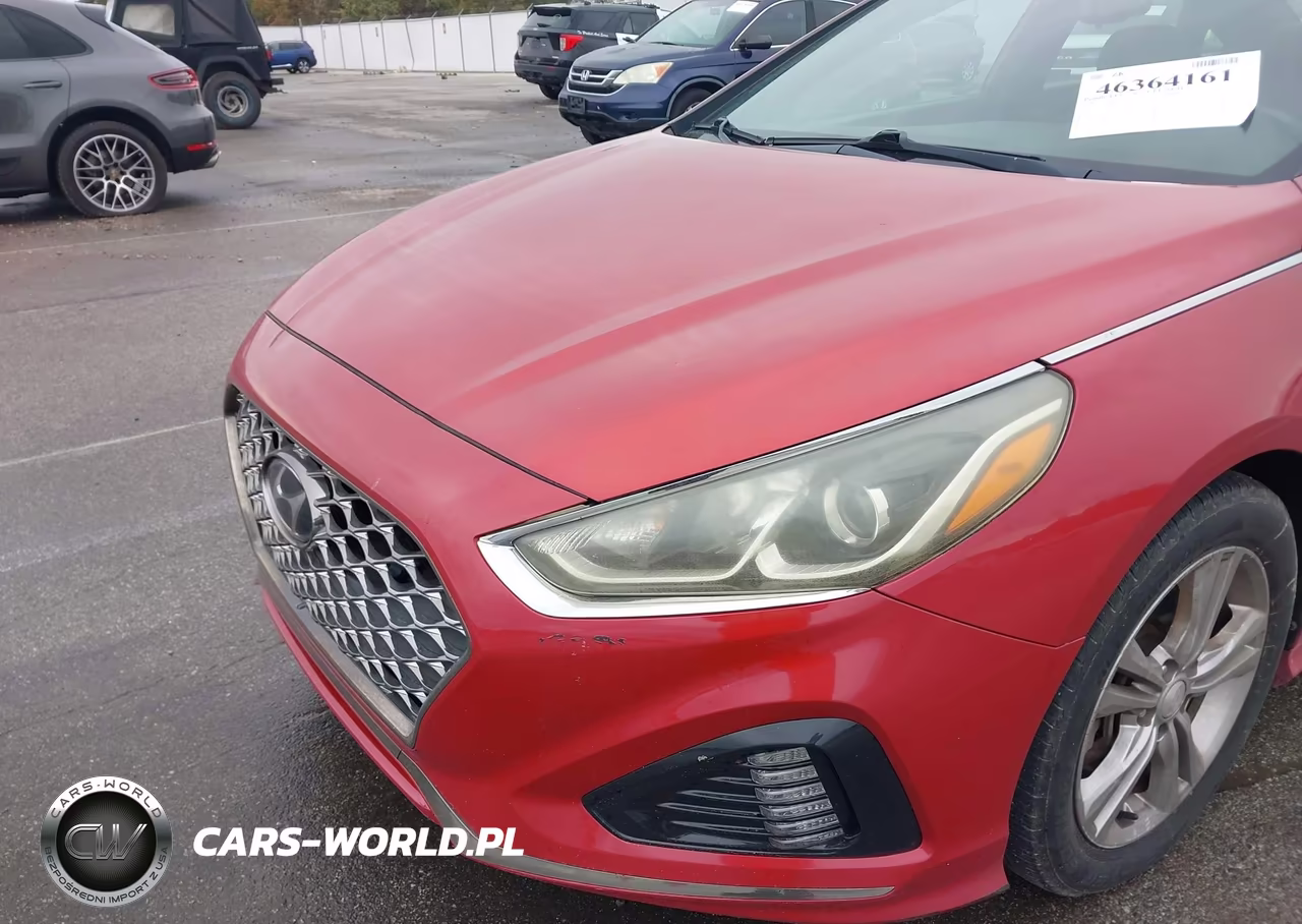 2018 Hyundai Sonata Sport VIN:5NPE34AF4JH633452 - 6